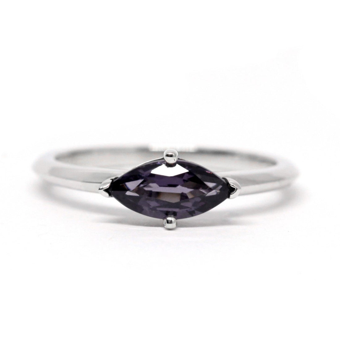 Purple Spinel Solitaire | Rutherford